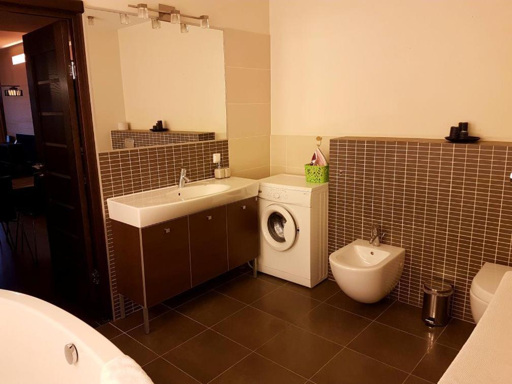 Gyneju 14 Apartment Vilnius Bagian luar foto