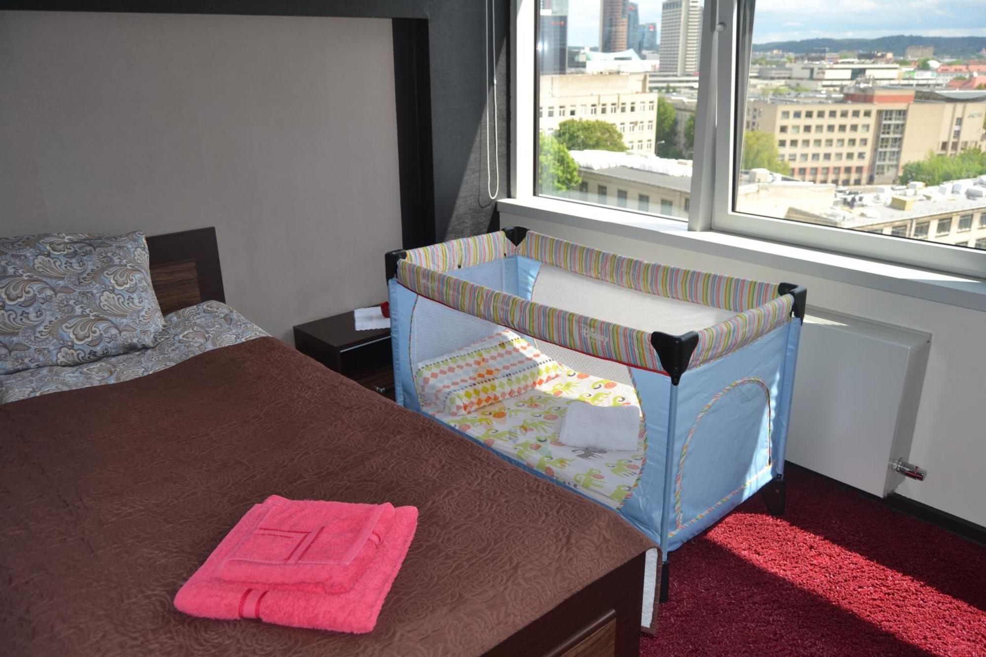 Gyneju 14 Apartment Vilnius Bagian luar foto